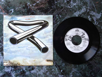 1974 Extract from Tubular Bells / Froggy Went A-Courting 13245-AT.