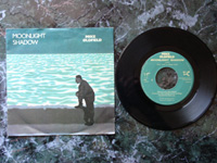 1983 Moonlight Shadow / Rite of Man 513305.