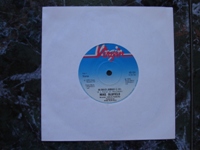 1975 In Dulci Jubilo / On Horseback VS131 (different label).