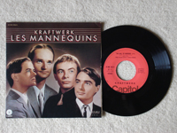 1977 Les Manniquins / The Hall of Mirrors 2C 006 85211.