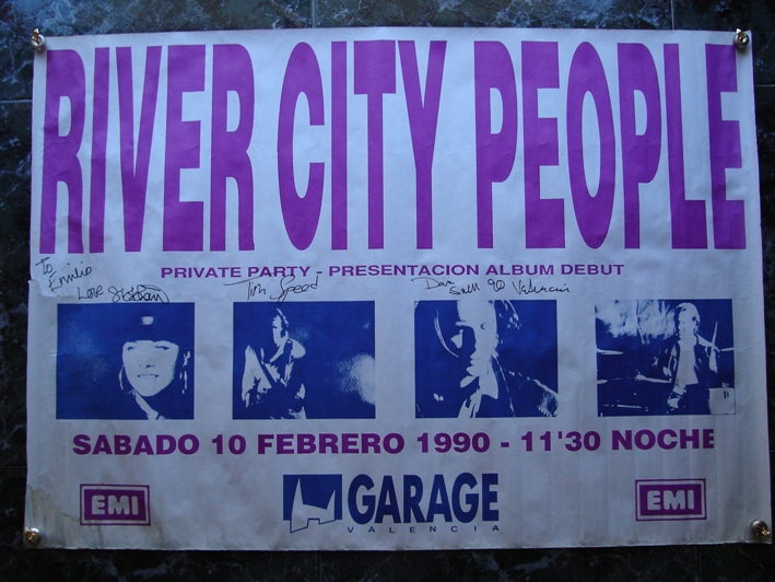 Valencia handsigned poster.